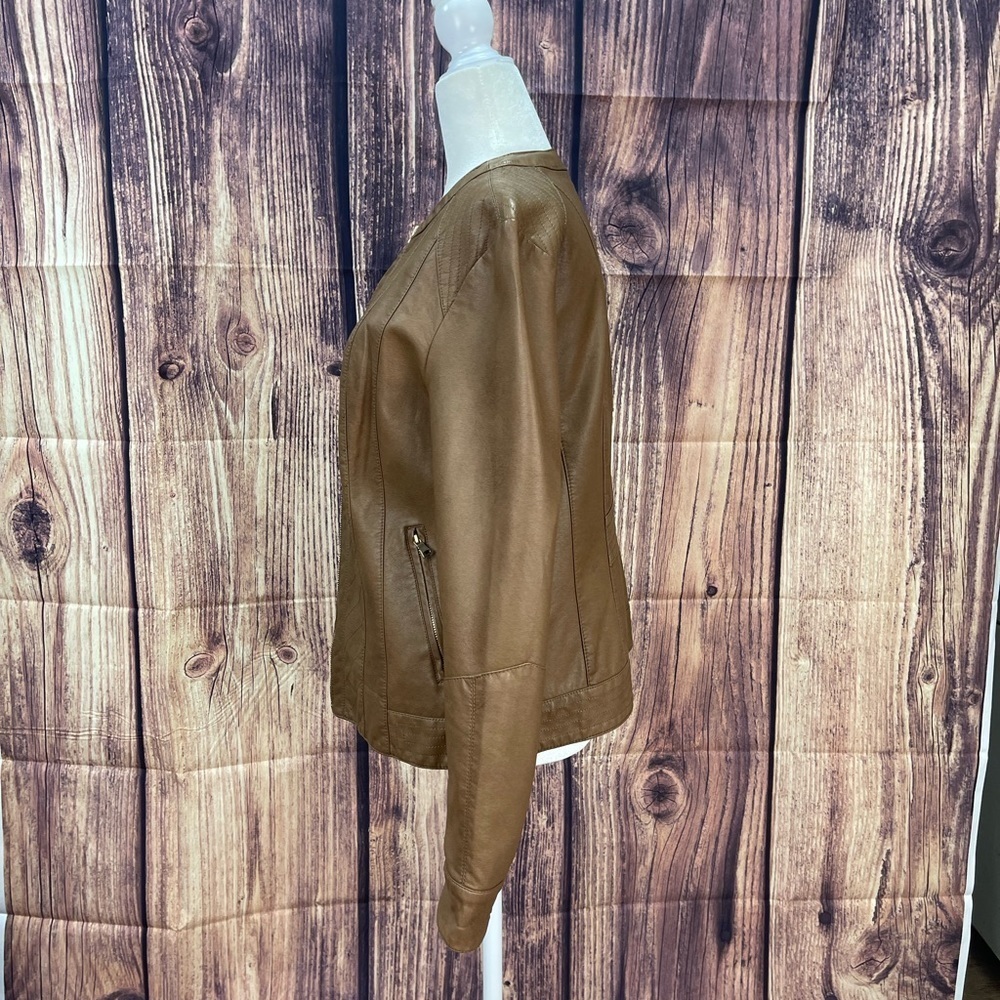 Charter club tan faux leather zipper jacket women’s size M - Picture 4 of 16
